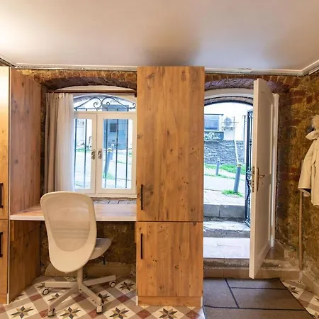 Cozy And Cool Brick-wall 1br In Heart Of Moda Appartamento *
