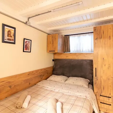 Cozy And Cool Brick-wall 1br In Heart Of Moda * Provincia di Istanbul